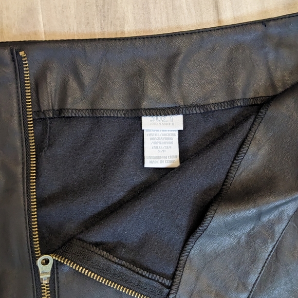 Suzy Shier Faux Vegan Leather Fleece Lined Zip Up Pencil Mini Skirt - Picture 4 of 5